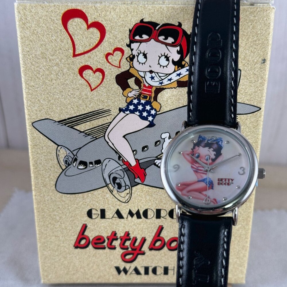 New old Stock 2004 Betty Boop Its a Glamorous Betty Boop watch